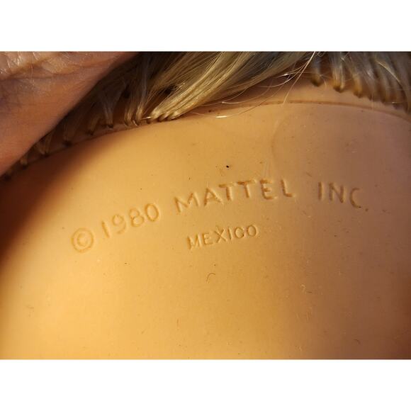 VINTAGE TIPPY TOES DOLL Uneeda 19" Jointed Plastic Mattel 1980 Mexico - Picture 4 of 8